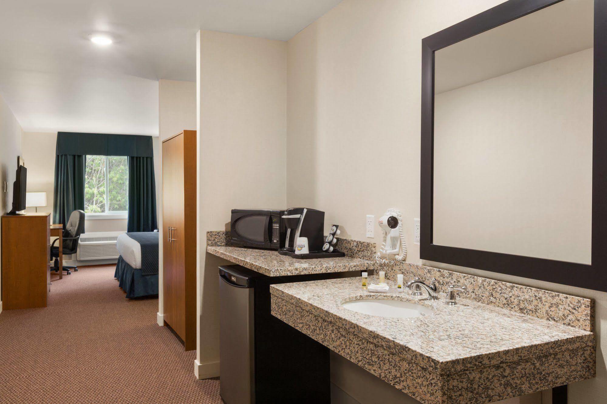 Days Inn By Wyndham Су-Лукаут Экстерьер фото